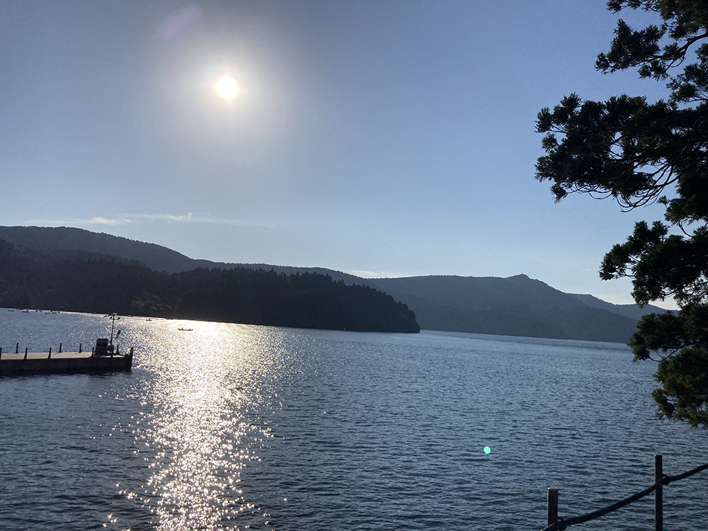 ◆箱根芦ノ湖西岸